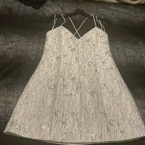 Alice + Olivia Tayla Minidress - White size 6